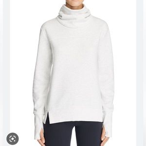 NWOT Alo Haze funnel neck sweatshirt